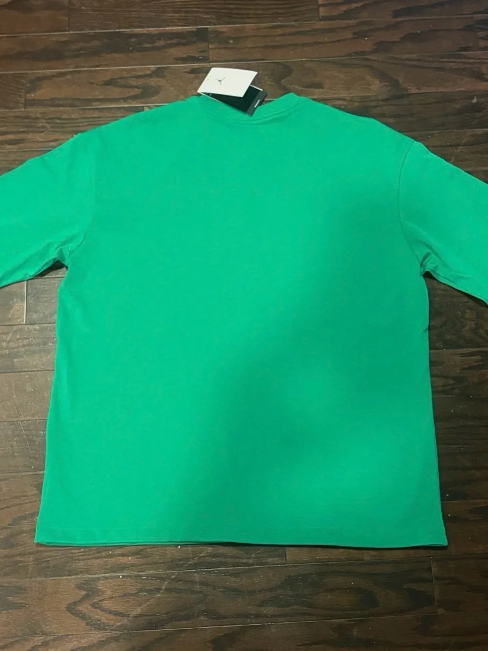Jordan Flight Essentials Men’s Oversized T-Shirt in Lucky Green SMALL